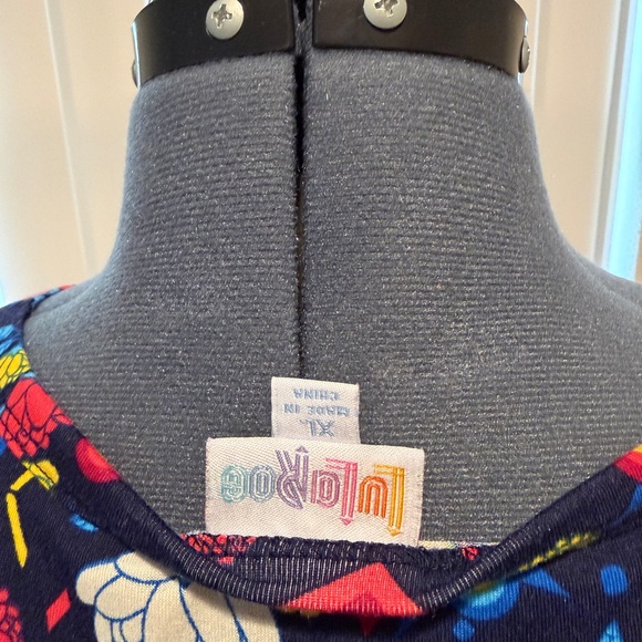 LuLaRoe Carly Navy Floral & Colorful Print Top - Picture 4 of 4